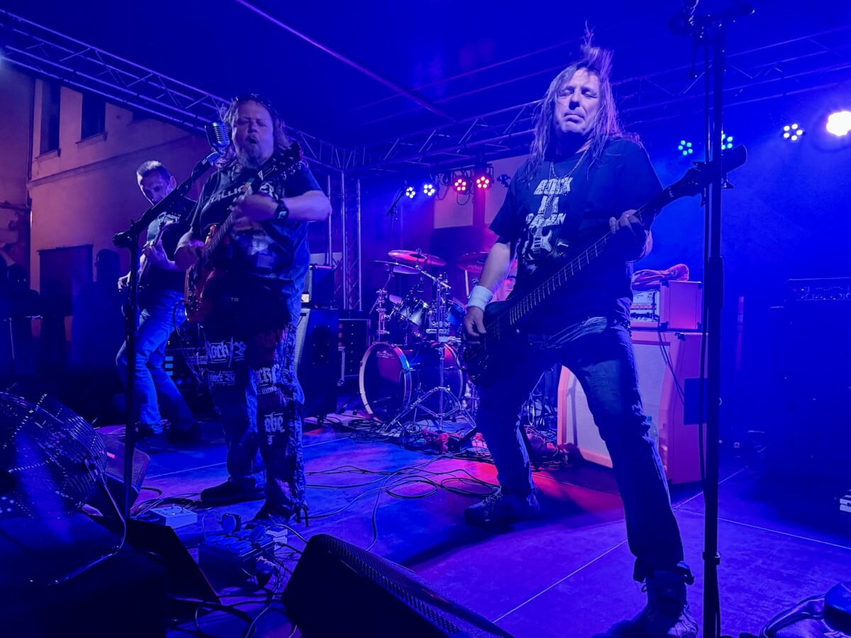 Dr.Hekto – adventní koncert